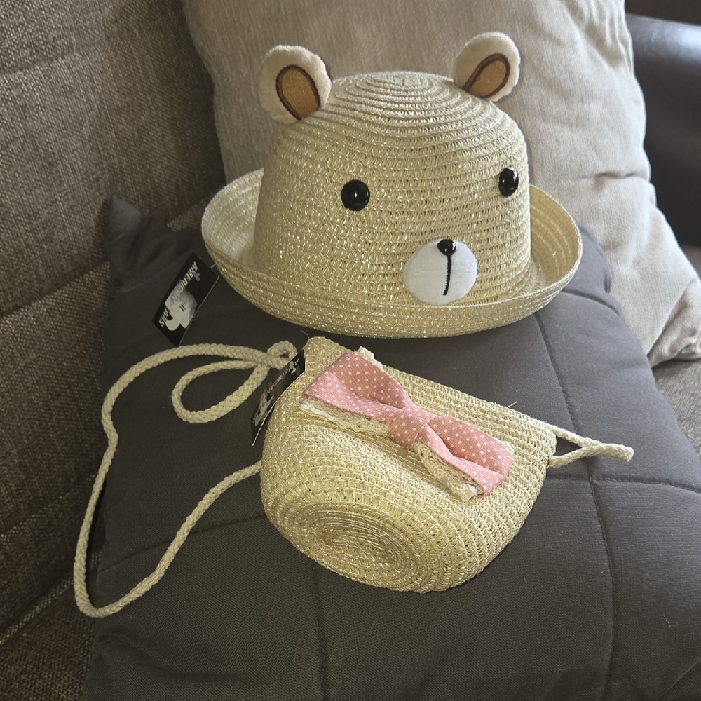 NWT BEAR HAT + BAG SET